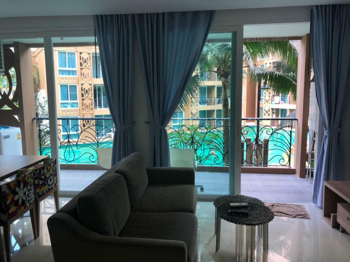 Atlantis Condo Resort Jomtien Екстериор снимка
