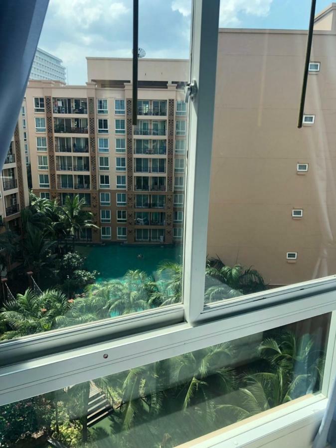 Atlantis Condo Resort Jomtien Екстериор снимка