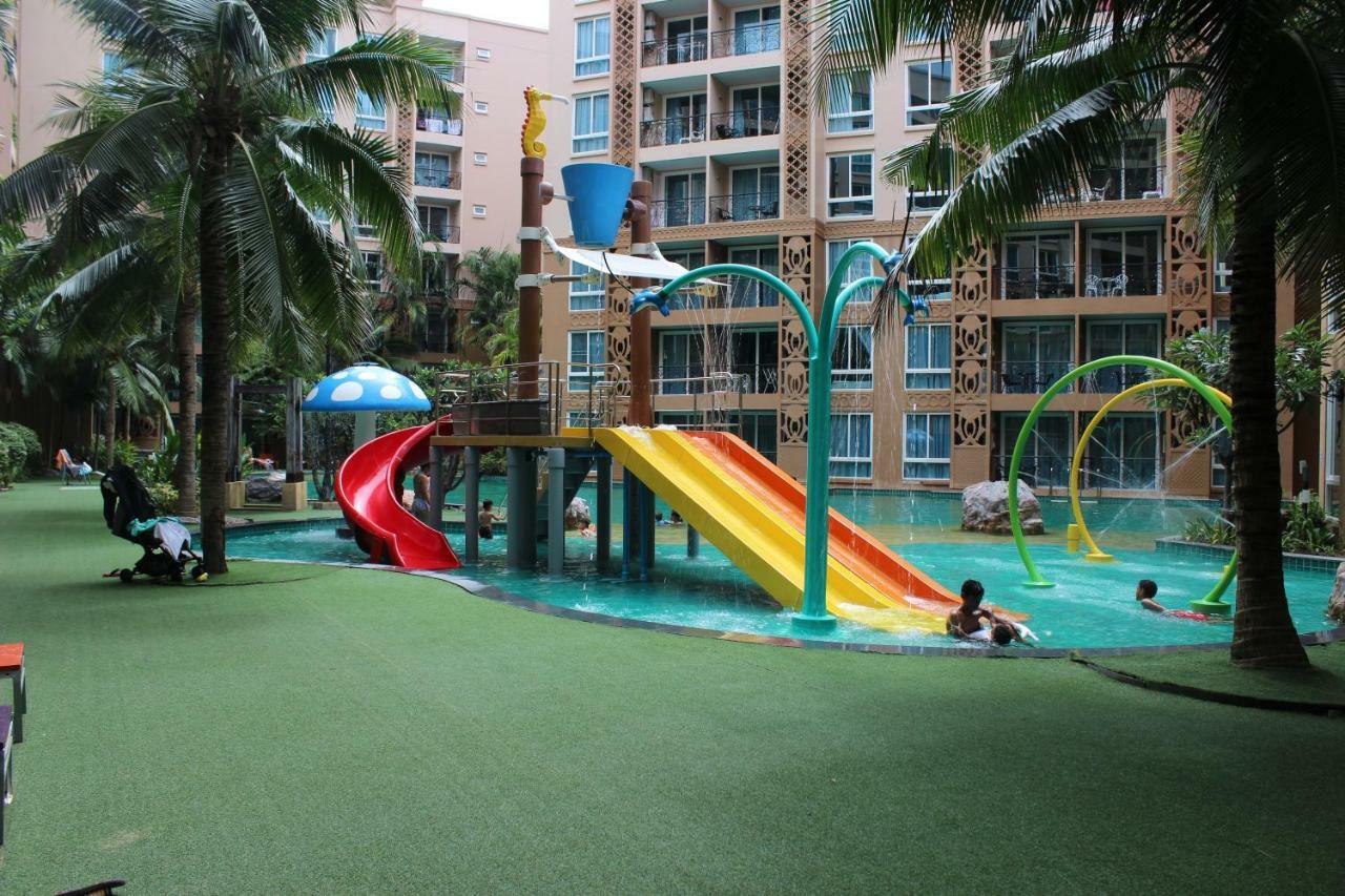 Atlantis Condo Resort Jomtien Екстериор снимка