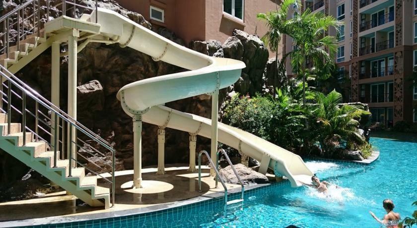 Atlantis Condo Resort Jomtien Екстериор снимка