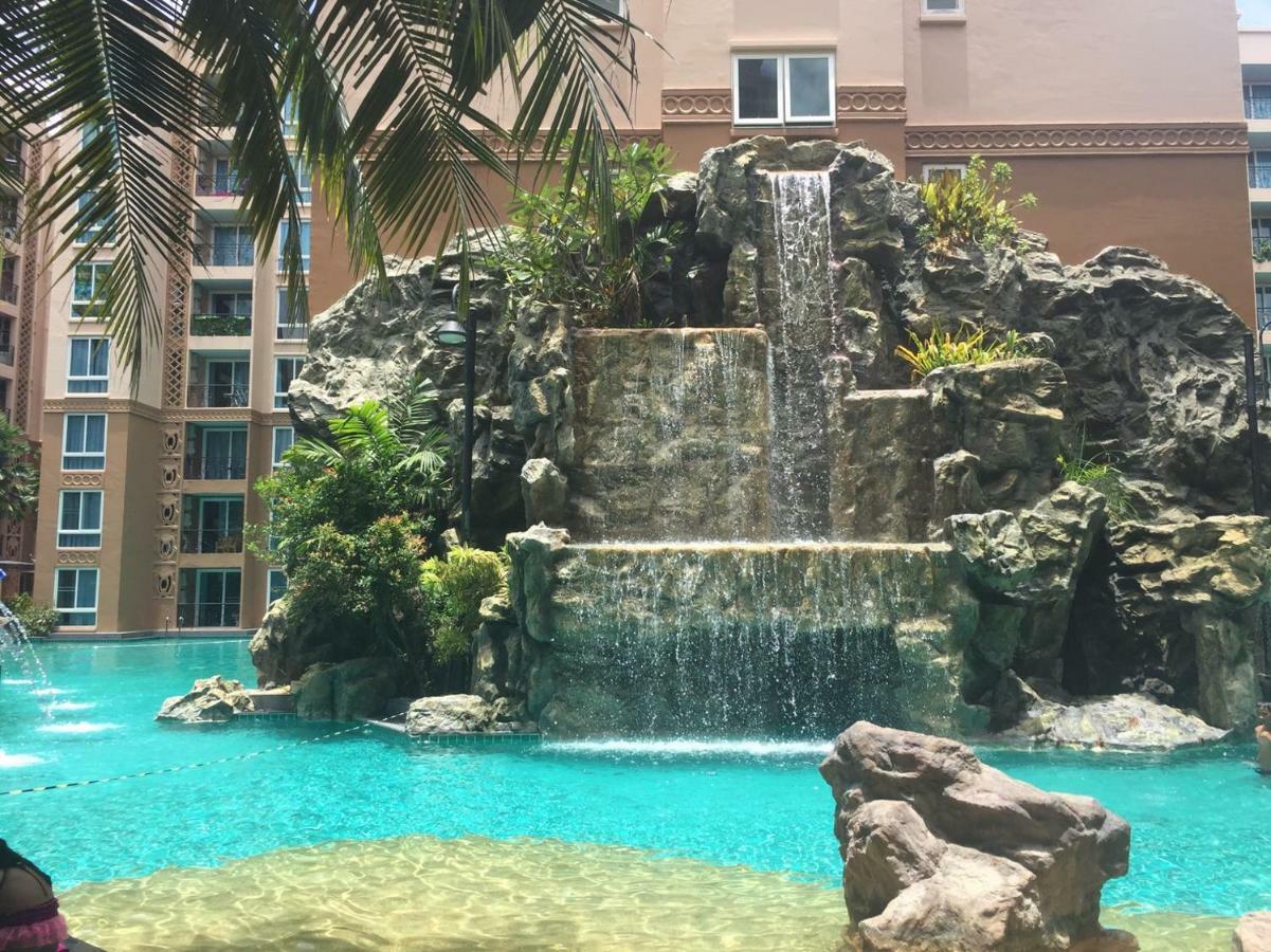 Atlantis Condo Resort Jomtien Екстериор снимка